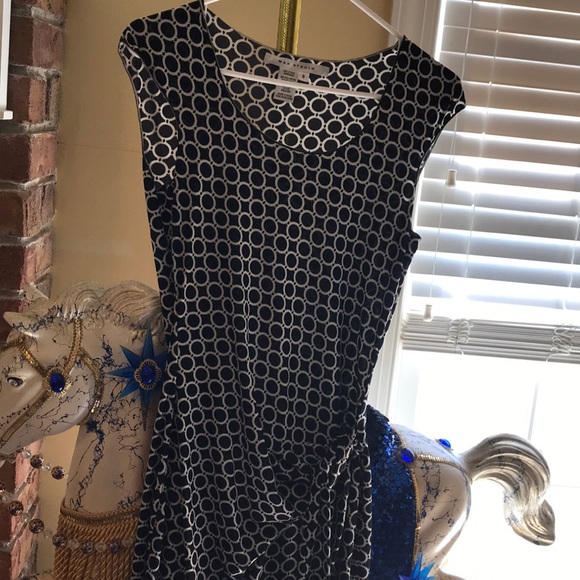 Lot of 3 dresses size small - Picture 4 of 7